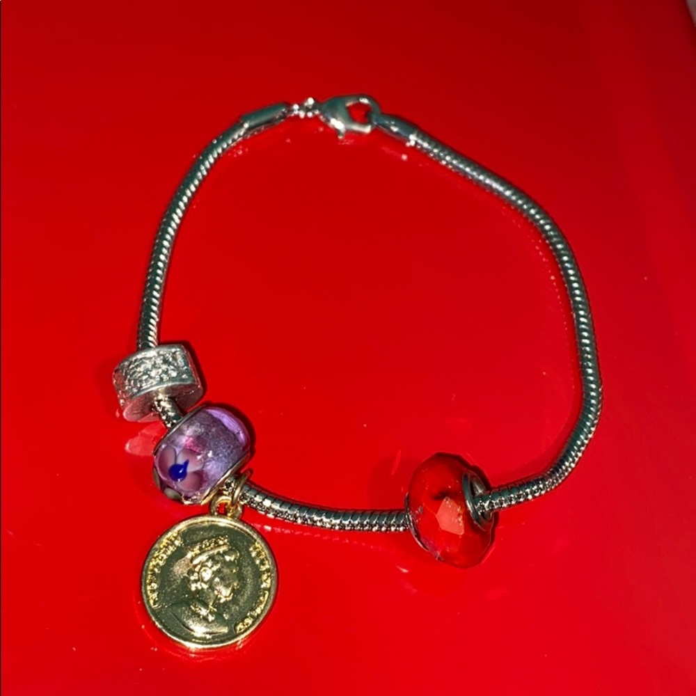 Bracelet
